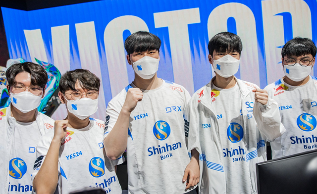 TES鏖战DRX,Ming团战一打五强强对话成都决赛之夜,留下经典瞬间的简单介绍 TES鏖战DRX,Ming团战一打五强强对话成都决赛之夜,留下经典瞬间的简单介绍