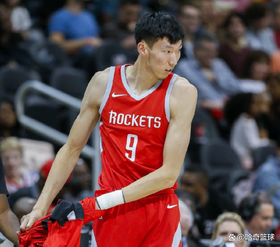 包含周琦受邀参加NBA全明星周末活动,成为中国首位入选球员的词条 包含周琦受邀参加NBA全明星周末活动,成为中国首位入选球员的词条