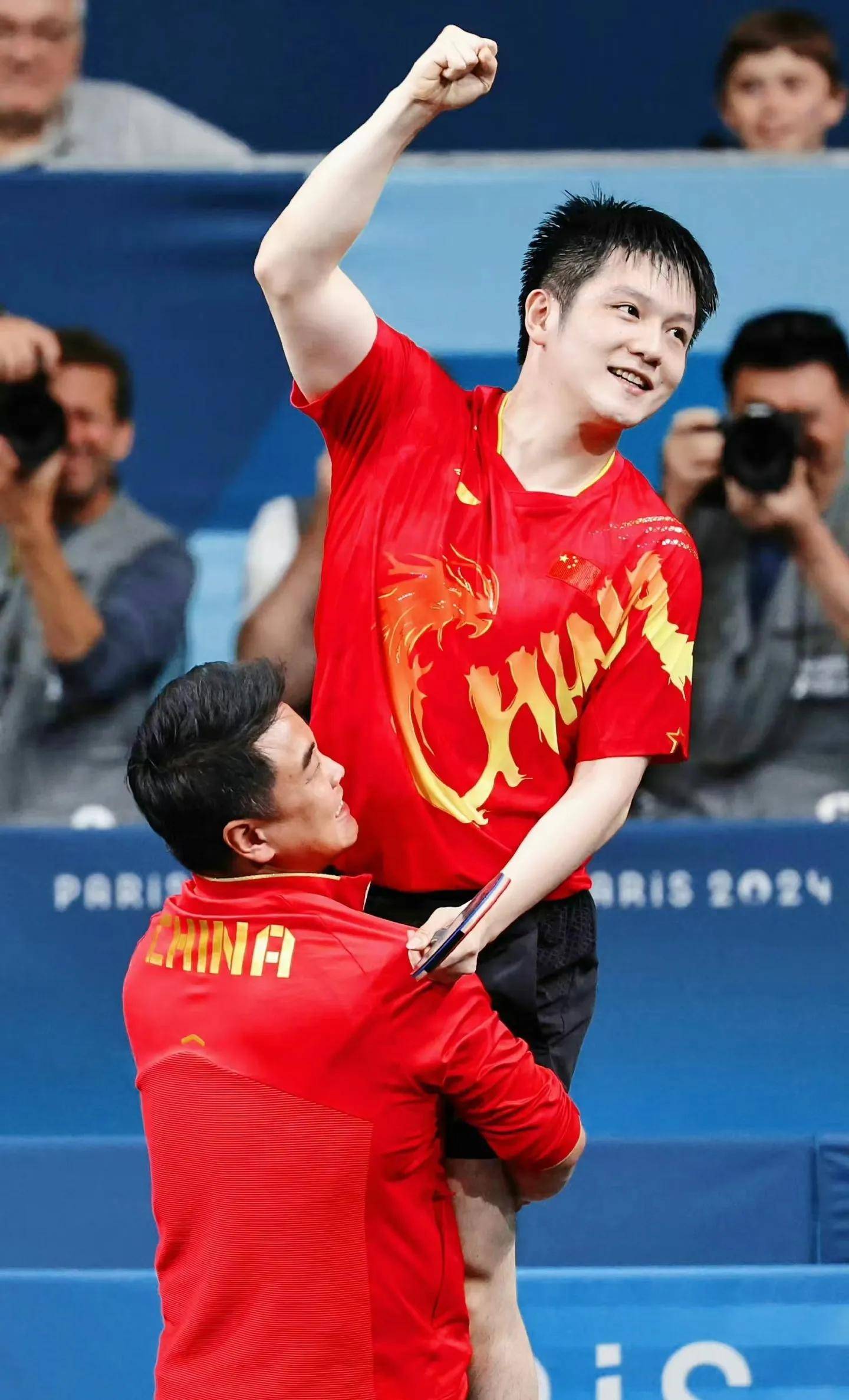 中国乒乓球队轻取瑞典乒乓球队,樊振东绝境逆转的简单介绍 中国乒乓球队轻取瑞典乒乓球队,樊振东绝境逆转的简单介绍