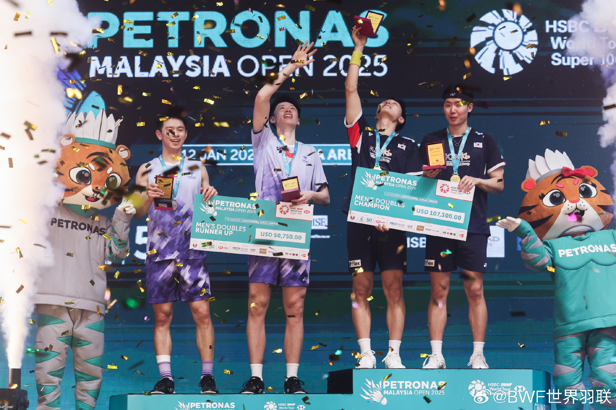 关于马来西亚羽毛球队绝杀英格兰羽毛球队,安赛龙统治全场的信息 关于马来西亚羽毛球队绝杀英格兰羽毛球队,安赛龙统治全场的信息