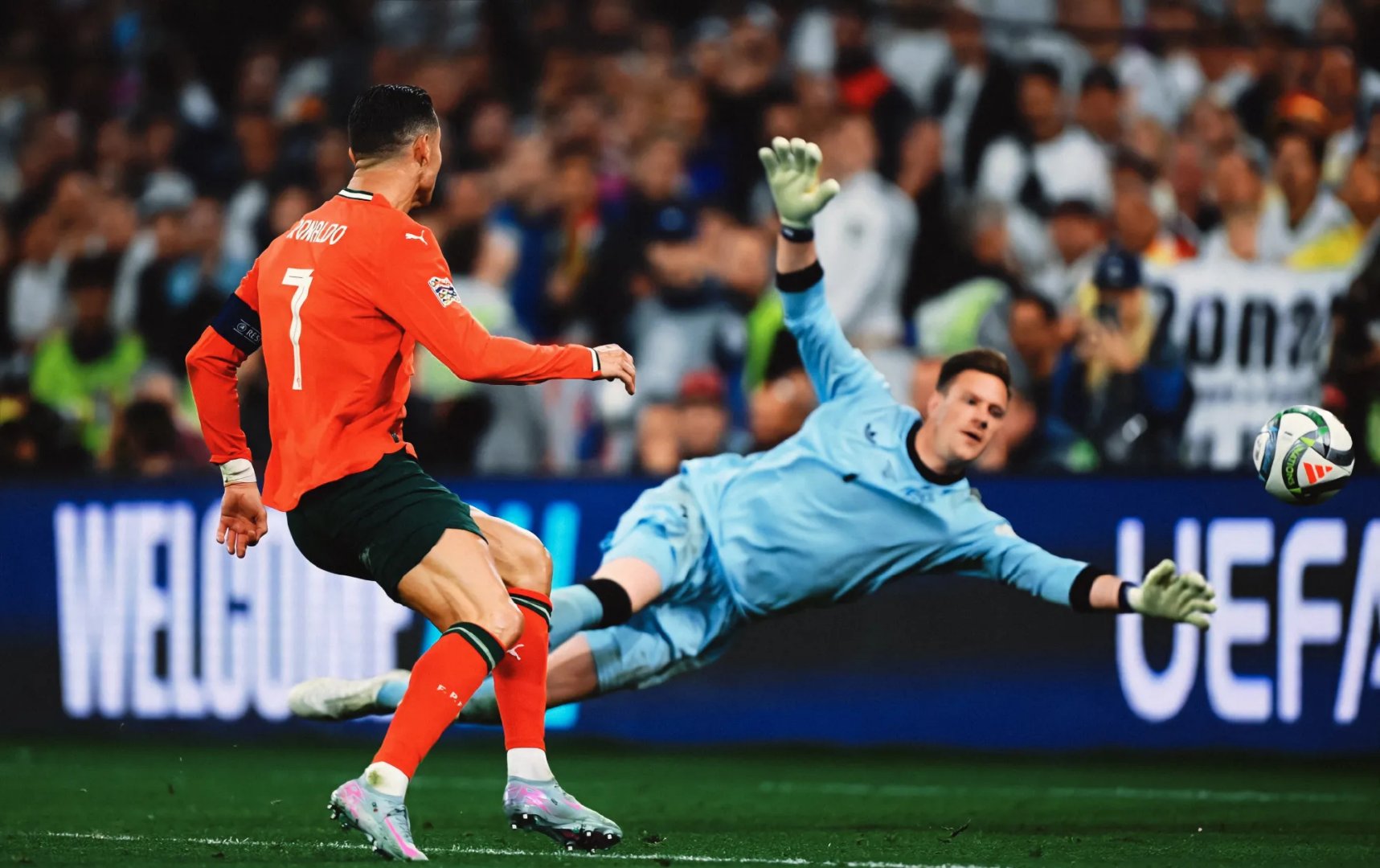 葡萄牙战胜比利时,晋级欧洲杯半决赛 葡萄牙战胜比利时,晋级欧洲杯半决赛