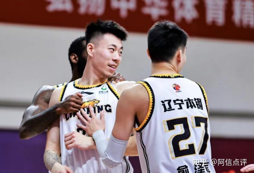 开云官方app入口-雄鹿险胜广州队，张镇麟点燃赛场的简单介绍